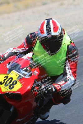 media/May-11-2024-SoCal Trackdays (Sat) [[cc414cfff5]]/8-Turn 6 Inside (11am)/